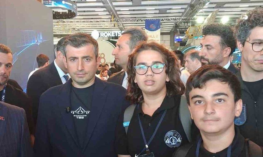 Marmarisli öğrenciler uluslararası uzay kongresinde başarıya imza attı