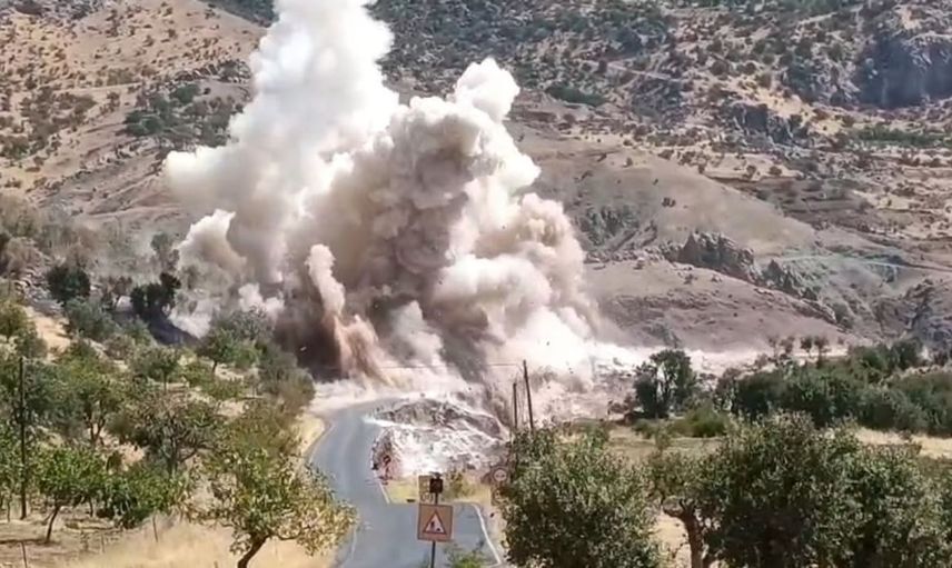 Siirt-Pervari yolundaki patlatma görüntüleri dikkat çekti