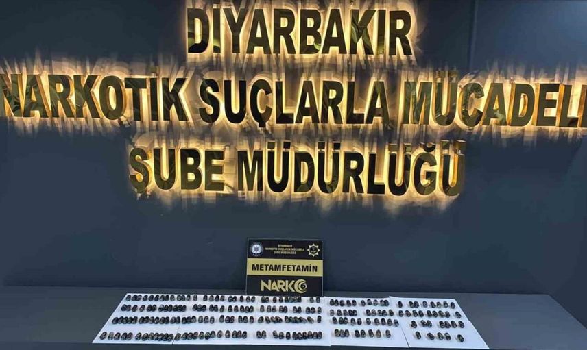 Uyuşturucu yutma hilesiyle yakalandılar: Diyarbakır'da iki kişi tutuklandı