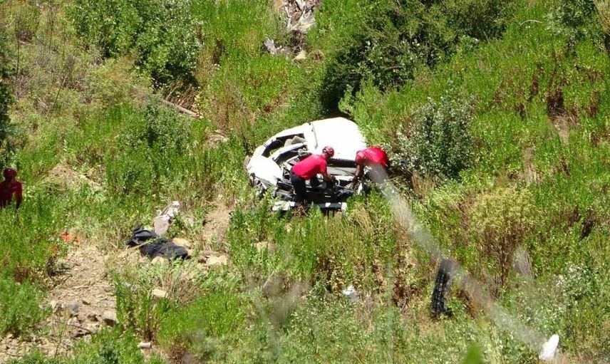 Antalya’daki kazada hayatını kaybeden aile, Konya’da son yolculuğuna uğurlandı