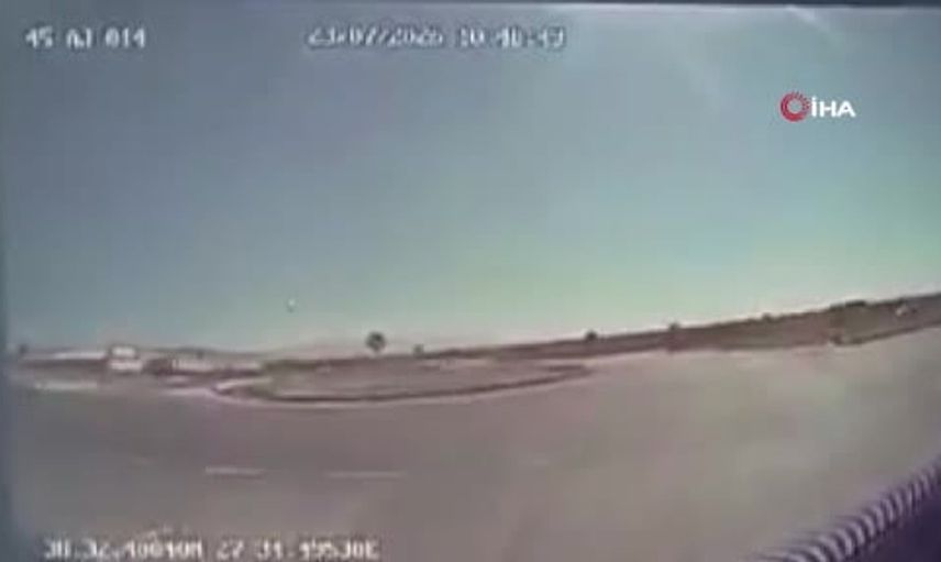 Manisa'da trafik kazasında 1 ölü, 11 yaralı: araç içi kamera görüntüleri yayımlandı