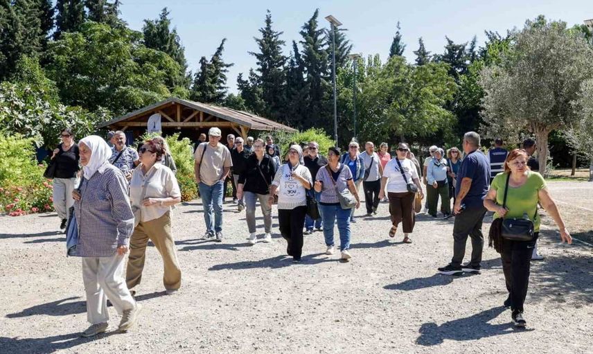 Emekliler için İzmir turları yeniden başladı: Katılımcılar memnun