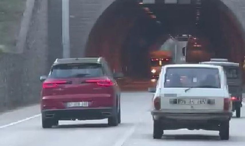 Karabük'te trafiği alt üst eden sürücüler: Ters yönde giden ve hatalı sollama yapanlar kazadan kıl payı kurtuldu