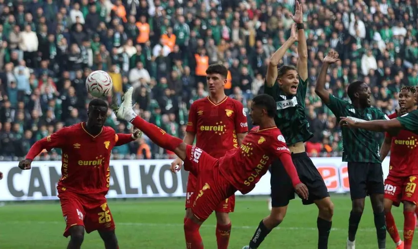 Kocaelispor, Göztepe'ye sahasında mağlup oldu: 1-2