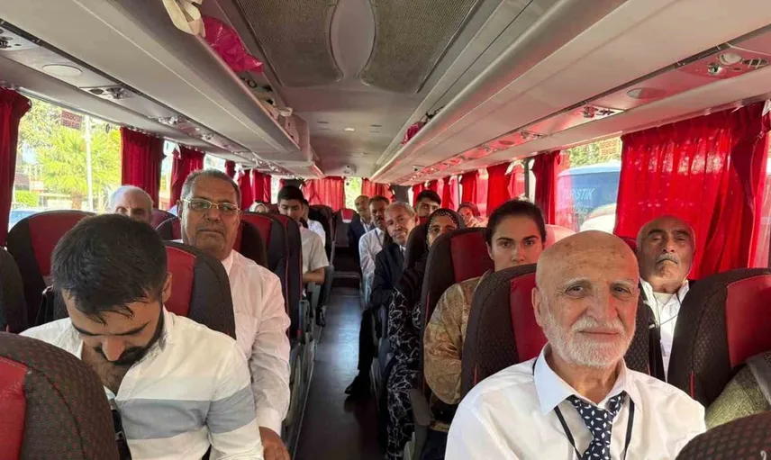 Adıyamanlı gaziler Kıbrıs'ta tarihi ve turistik geziler yaptı