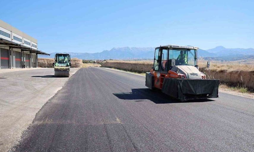 Merkezefendi’de 68 milyon TL’lik yol ve kavşak yatırımı başladı