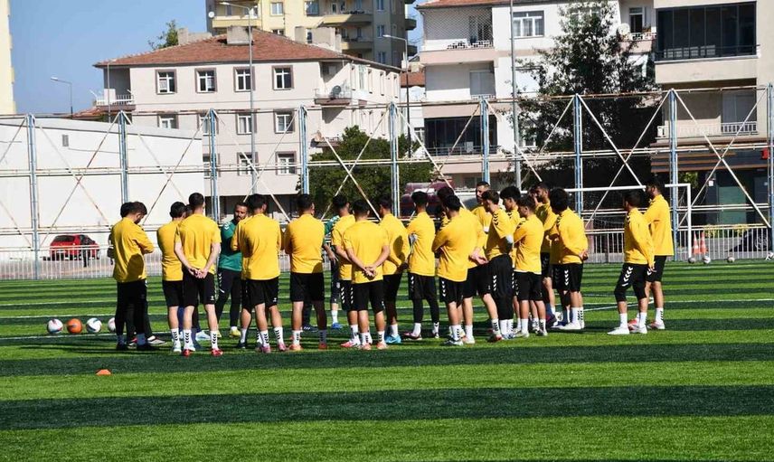 Kocasinan Şimşekspor sezonun ilk sınavı için Malatya’ya gidiyor