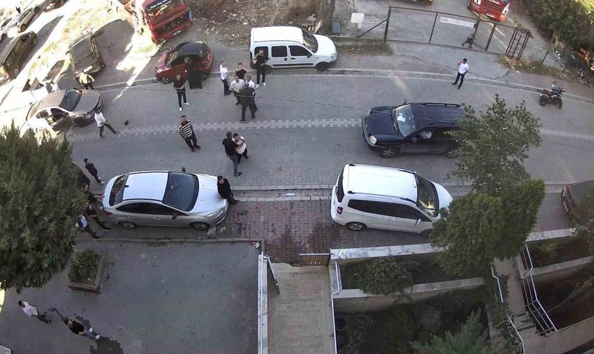 Esenyurt'ta komşu kavgası dehşet saçtı: Kalabalık saldırdı