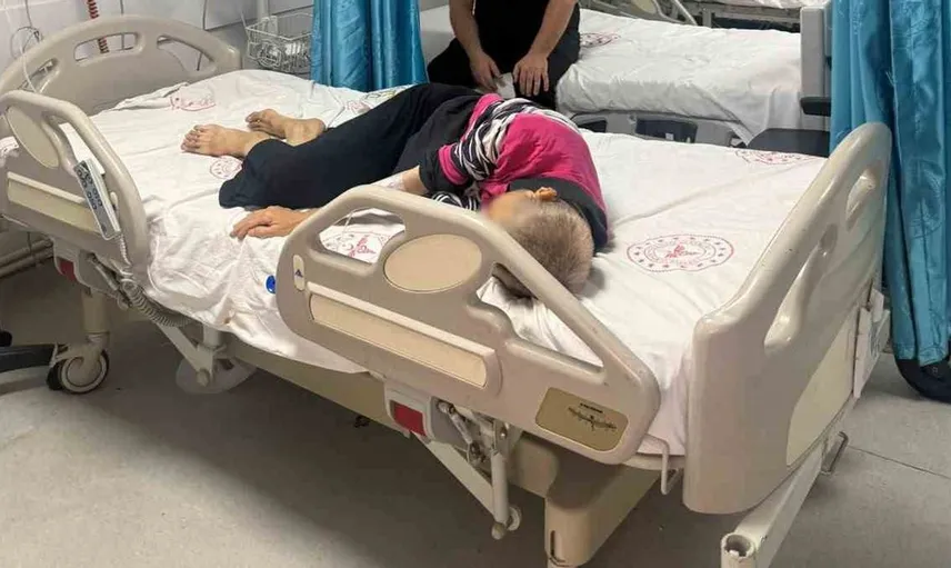 Diyarbakır'da kimsesiz kadına yardım eli uzattı: DİKO Başkanı Özer Sanal'ın örnek davranışı