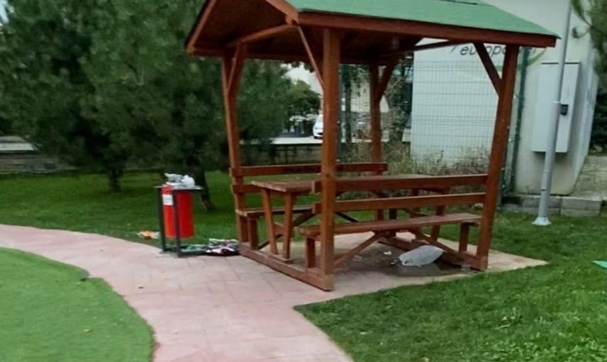 Bolu'da çocuk parkındaki temizlik sorununa vatandaşların tepkisi
