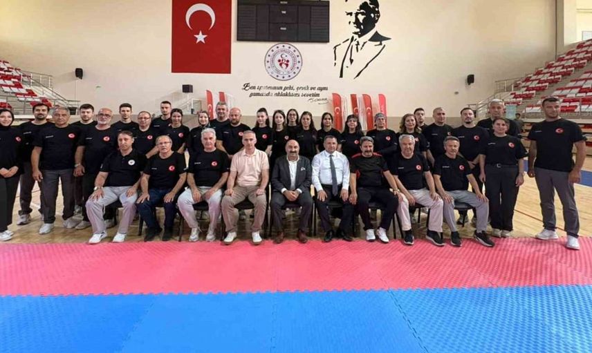 Eskişehir'de taekwondo heyecanı: Nadir Özsoy 2. iller arası poomsae müsabakası tamamlandı