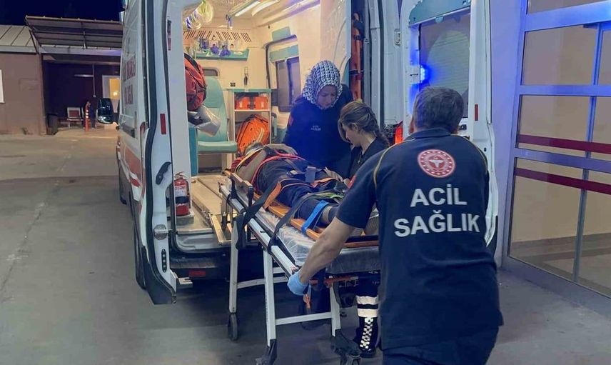 Adıyaman'da motosiklet ile otomobil çarpıştı: bir kişi yaralandı