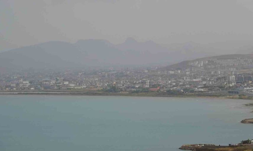 Sisli sabah Van'ı güzelleştirdi: Meteoroloji'den dikkat çekici uyarı
