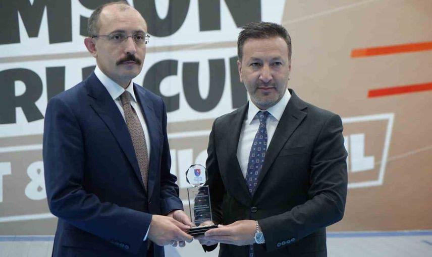 Samsun'da uluslararası flöre heyecanı: Yıldızlar ve Gençler Dünya Kupası başladı