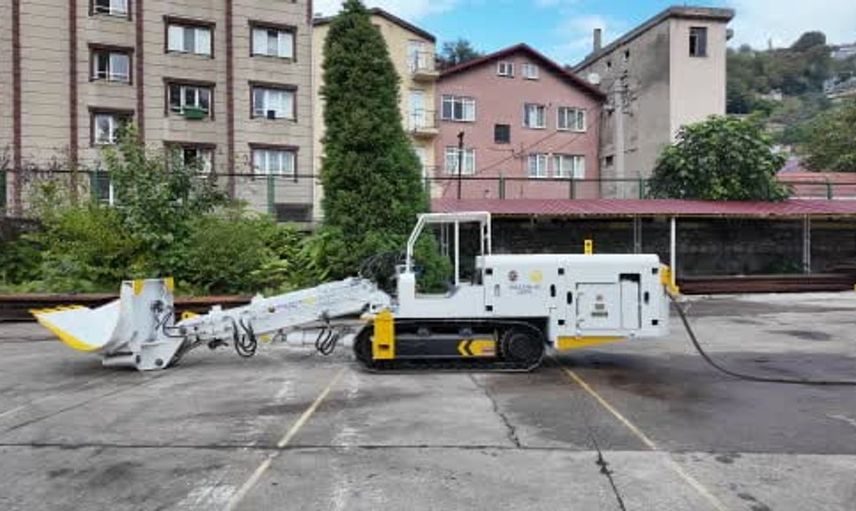 Zonguldak'ta yerli maden makinesi ile ithal ekipmanlar dönüştürülüyor