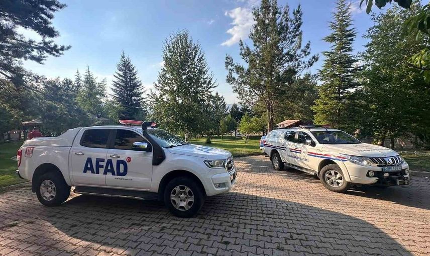 Aladağlar'da düşen dağcı için helikopterle kurtarma operasyonu gerçekleştirildi
