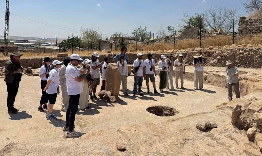Şanlıurfa'nın kültürel mirasına destek: UNESCO gönüllüleri Taş Tepeler'de buluştu
