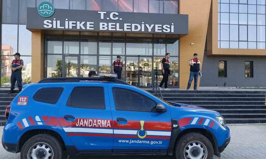Silifke Belediyesi’ne yönelik soruşturmada tutuklu sayısı 11’e yükseldi