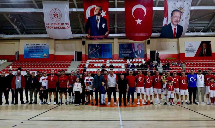 Bilecik'te kamu spor oyunları şampiyonları belirlendi