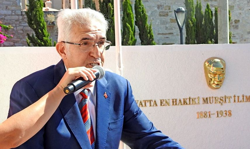 Çeşme’de İlköğretim Haftası coşkuyla kutlandı: 16 Eylül İlkokulu yenilendi