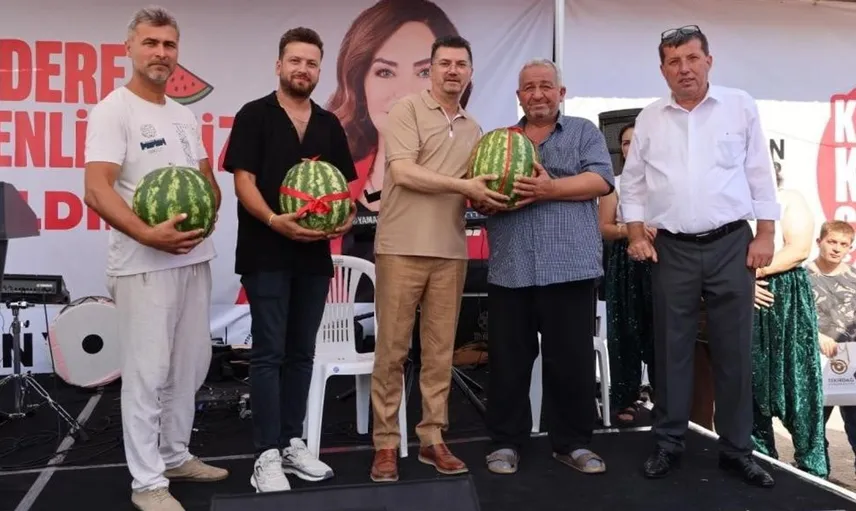 Kurtdere'de eğlence dolu 3. karpuz şenliği coşkusu