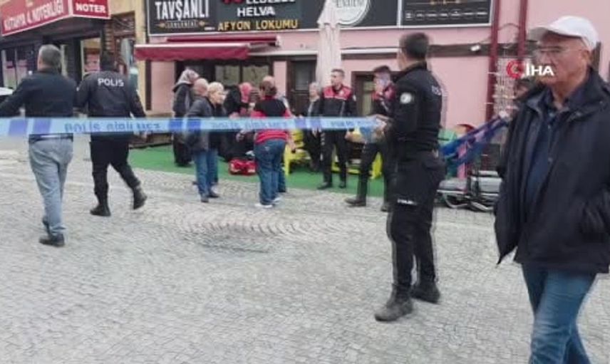 Kütahya'da bir kadın iş yerinde bıçaklanarak hayatını kaybetti