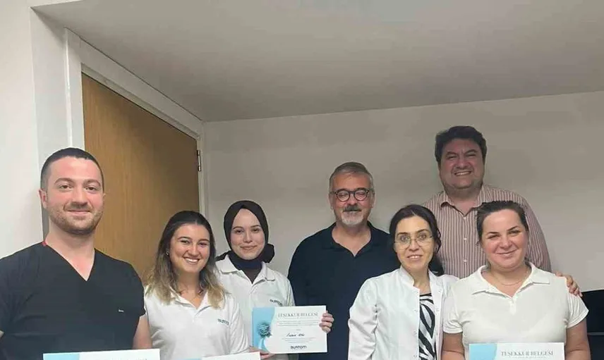 Burtom sağlık grubu, fizyoterapistleri unutmadı