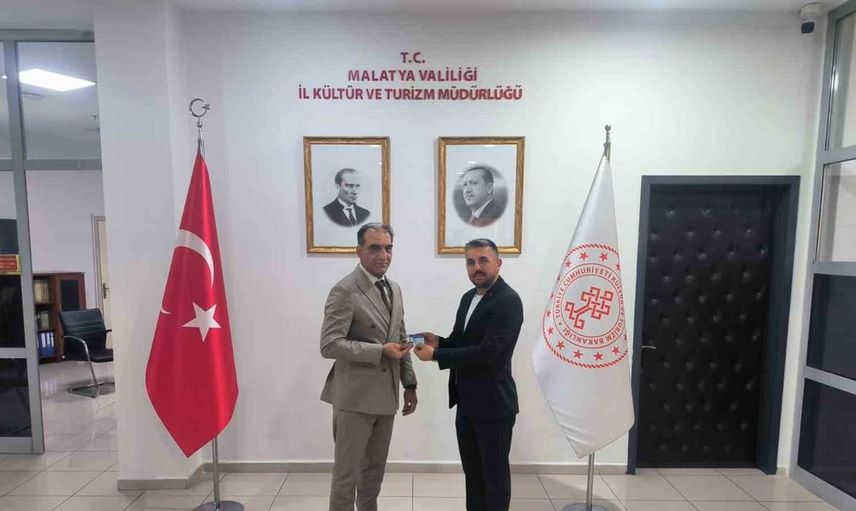 Oktay Demirci, kültür mirasına katkısından ötürü unvan aldı