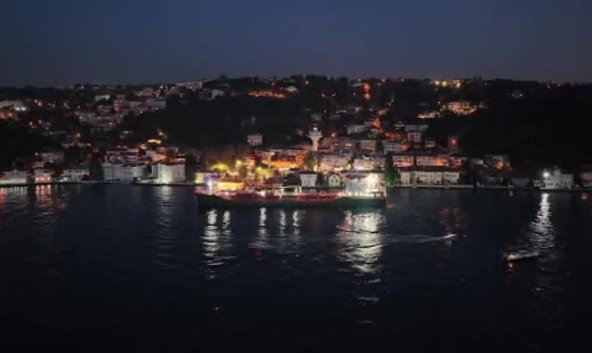İstanbul Boğazı'nda kimyasal tanker tehlikesi: Facianın eşiğinden dönüldü