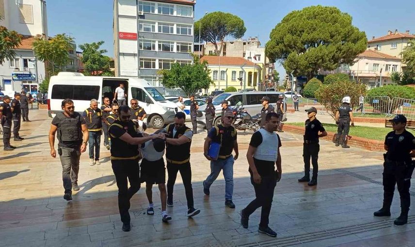 Aydın'da silahlı saldırı sonucu hayatını kaybeden esnafın cinayetinde 4 tutuklama