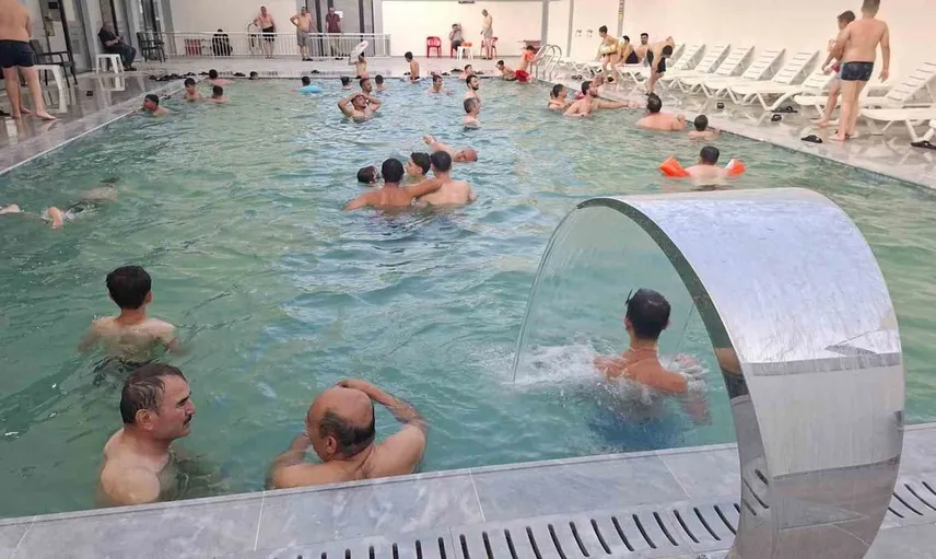 Hisarcık'taki termal havuz, şifa arayanların yeni adresi oldu