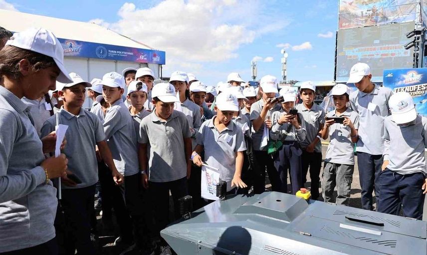 Düzce Üniversitesi'nin inovatif projeleri TEKNOFEST 2026'da sergilendi