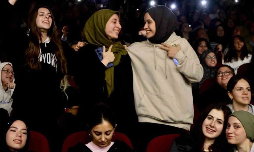 Bilecik yurtlarında yeni öğrenciler için unutulmaz hoş geldin etkinliği