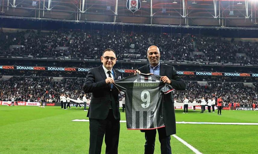 Les Ferdinand Beşiktaş taraftarını unutulmaz buldu