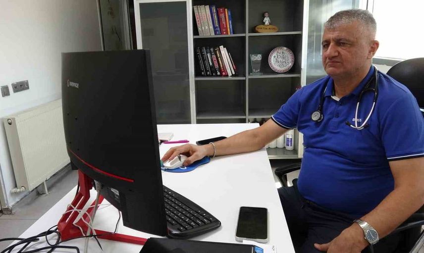 Kulaktaki çizgilerin anlamı: kalp krizi belirtisi değil, vücudun sinyali