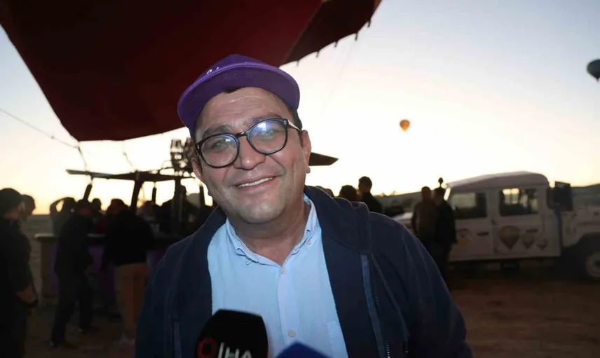 Kapadokya'da balonlarla rahim ağzı kanseri farkındalığına dikkat çekildi