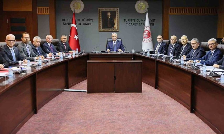 Ticaret Bakanı Bolat, Türk otomotiv sektörünün AB yasalarındaki yerini güçlendirecek adımları atacak