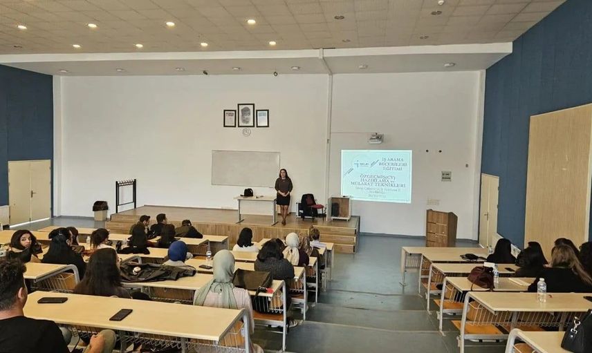Sinop'ta sağlık öğrencilerine kariyer yolculuğunda rehberlik desteği