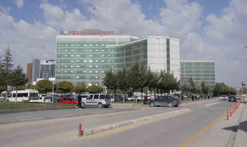 Malatya'da oksijen sistemi nedeniyle yaşanan ölümlerde 13 sanık yargılanıyor