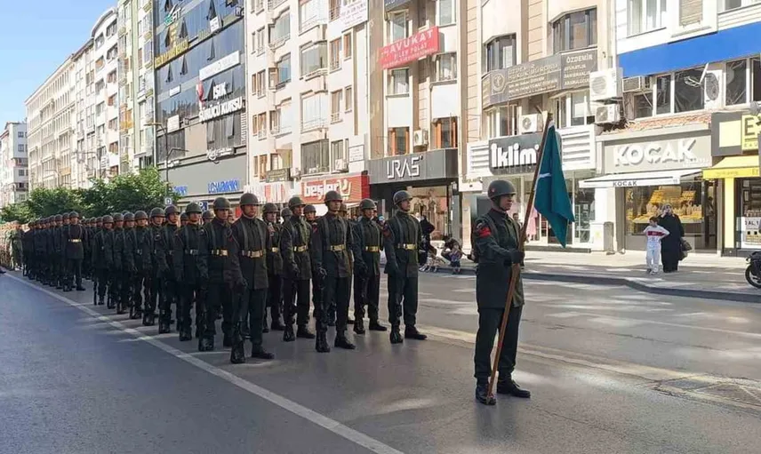 Sivas'ta zafer bayramı provası coşkuyla gerçekleştirildi