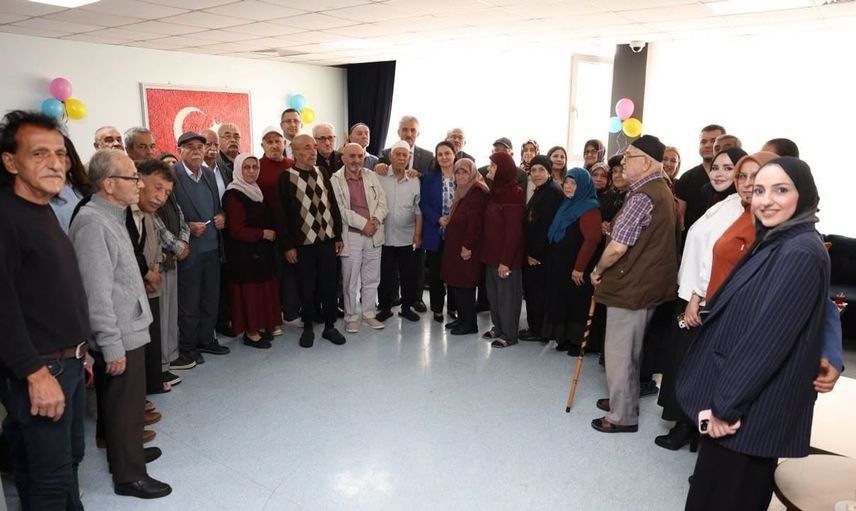 Düzce Valisi huzurevi sakinleriyle anlamlı bir buluşma gerçekleştirdi