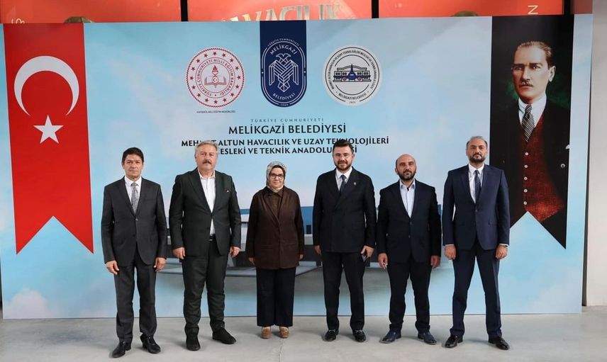 Kayseri'de havacılık lisesi öğrencileri, tecrübelerini paylaştıkları programda buluştu
