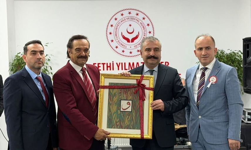 Eskişehir'de kuşaklar buluştu: Huzurevi sakinleri ve çocuklar birlikte müzik dinledi