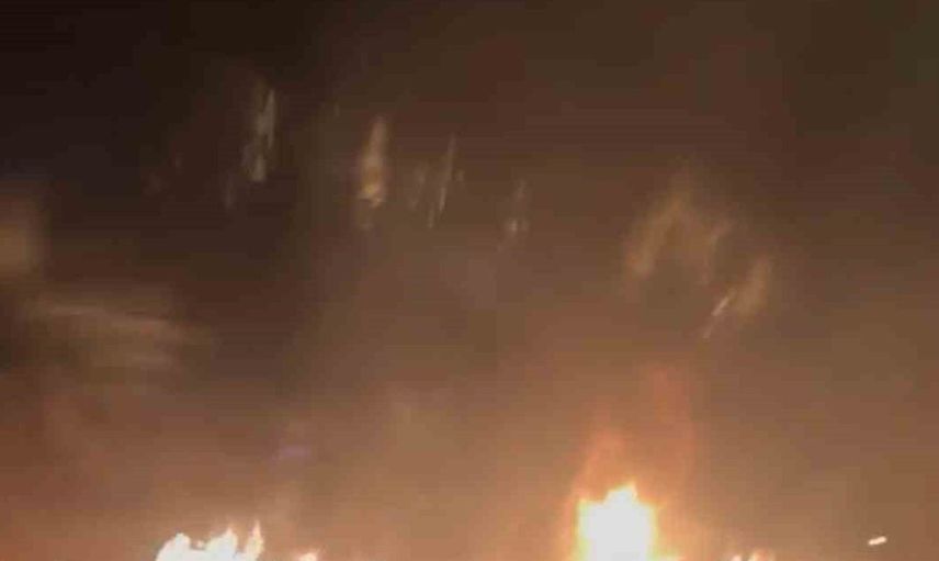 Kuzey Marmara Otoyolu'nda saman yüklü tırın dorsesinde yangın çıktı
