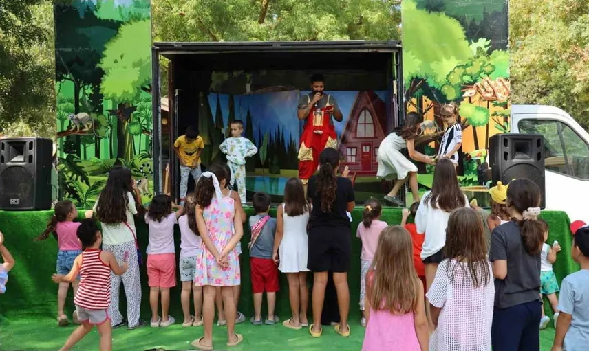 Kocaeli'de çocuklar yazı Kovanağzı'nda coşkuyla karşıladı