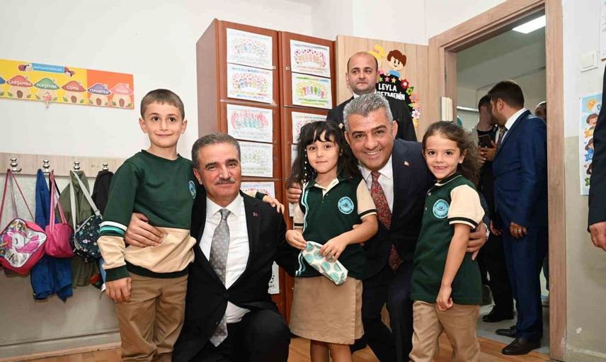 Erzurum'da ilköğretim haftası coşkuyla kutlandı