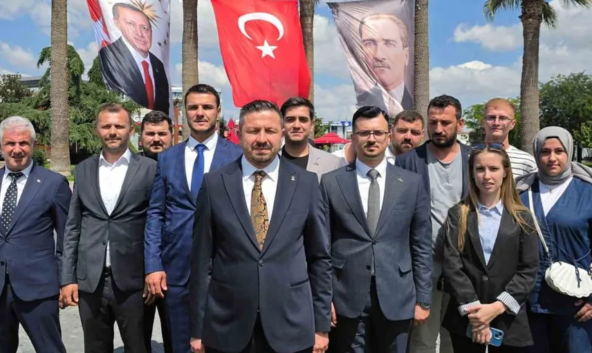 Balıkesir'de zafer bayramında kutlamalara Cumhurbaşkanı'nın fotoğrafı asılmadı