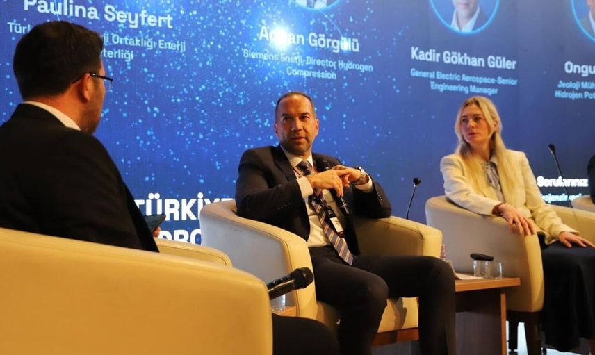 Niğde Belediye Başkanı Özdemir, hidrojen zirvesinde yeşil enerji modelini tanıttı