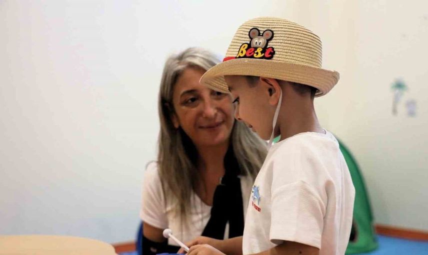 5 yıllık sessizlik sona erdi: Hazar Ali ilk kez annesinin sesini duyurdu