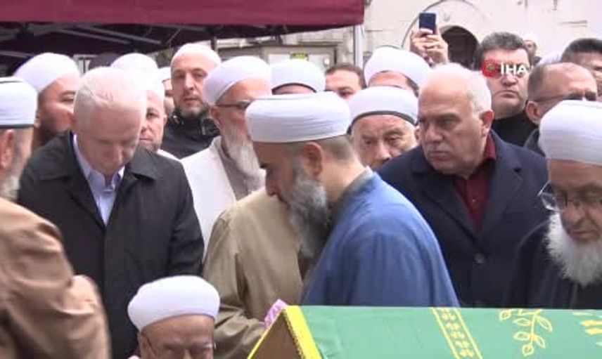 Fatih'te talihsiz bir olay: 14 yaşındaki hafız son yolculuğuna uğurlandı
